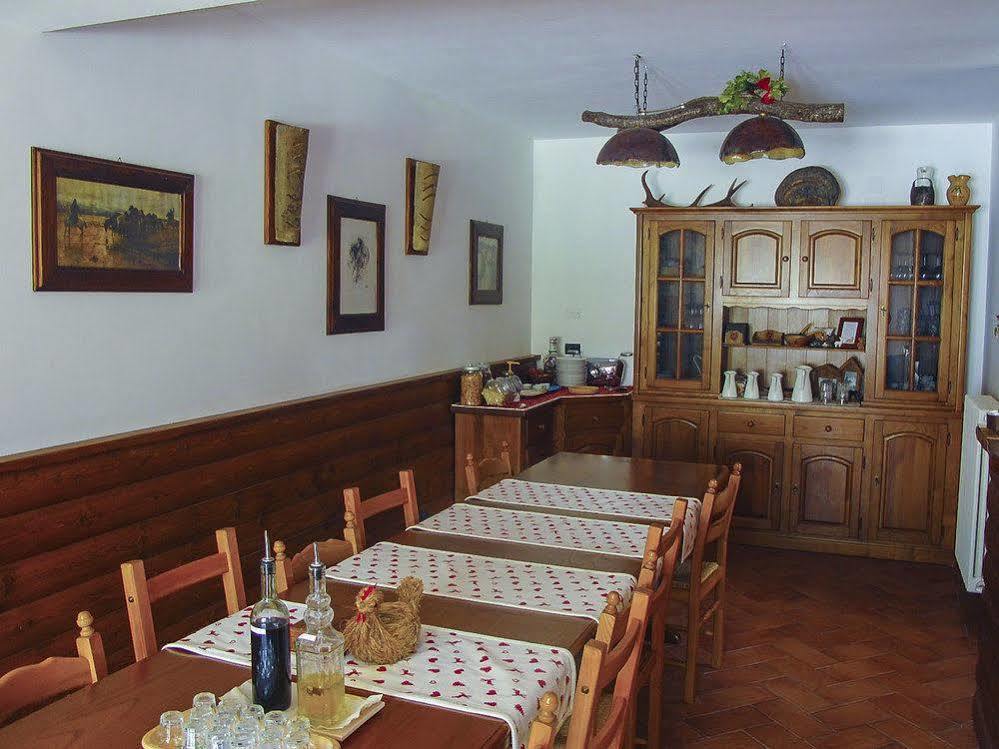 Da Nonna Li Rooms And Breakfast Villetta Barrea Exterior photo
